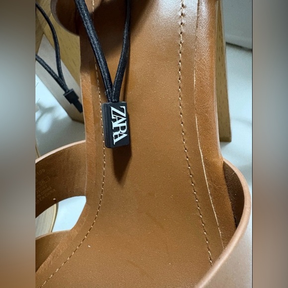 NEW Zara Leather Platform retro chunky Strappy Wooden Heeled Sandals Size 10 - Picture 3 of 6